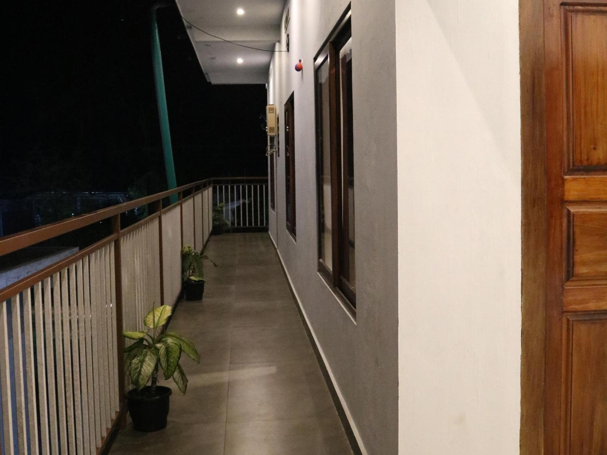 Asprin Homestay Мунар Екстериор снимка