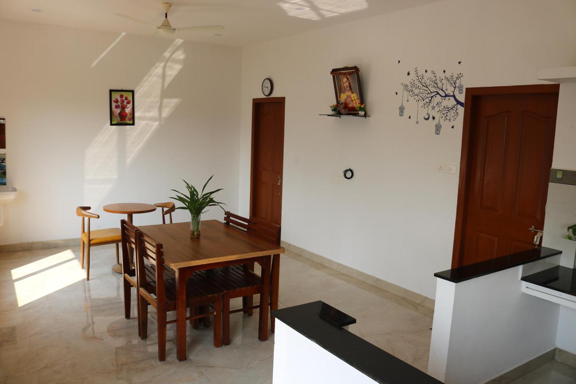 Asprin Homestay Мунар Екстериор снимка